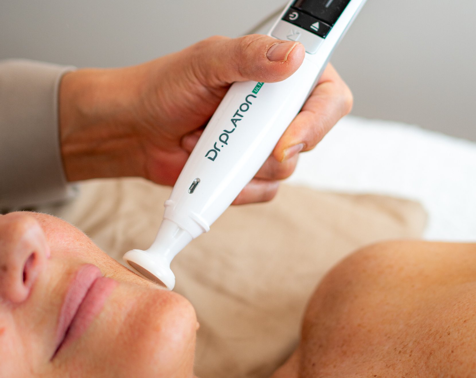 photo du soin anti-âge dermo skin clinic
